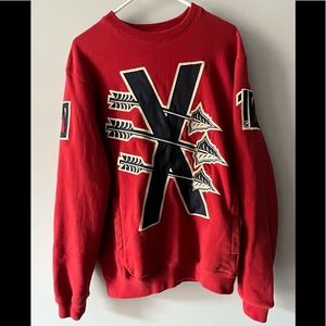 10 DEEP Chieftains Hockey Crew Neck size L large